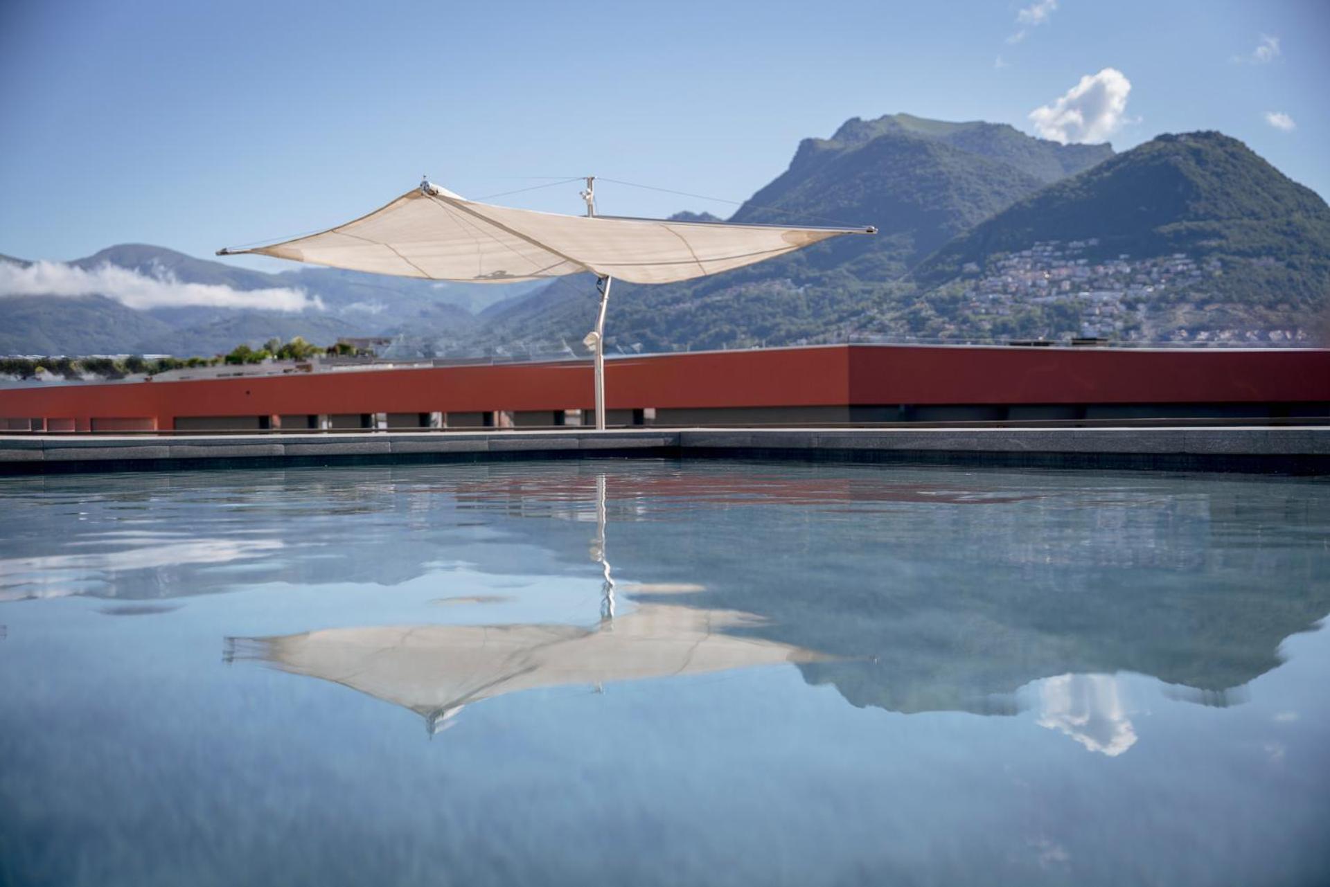 Admiral Hotel 4*