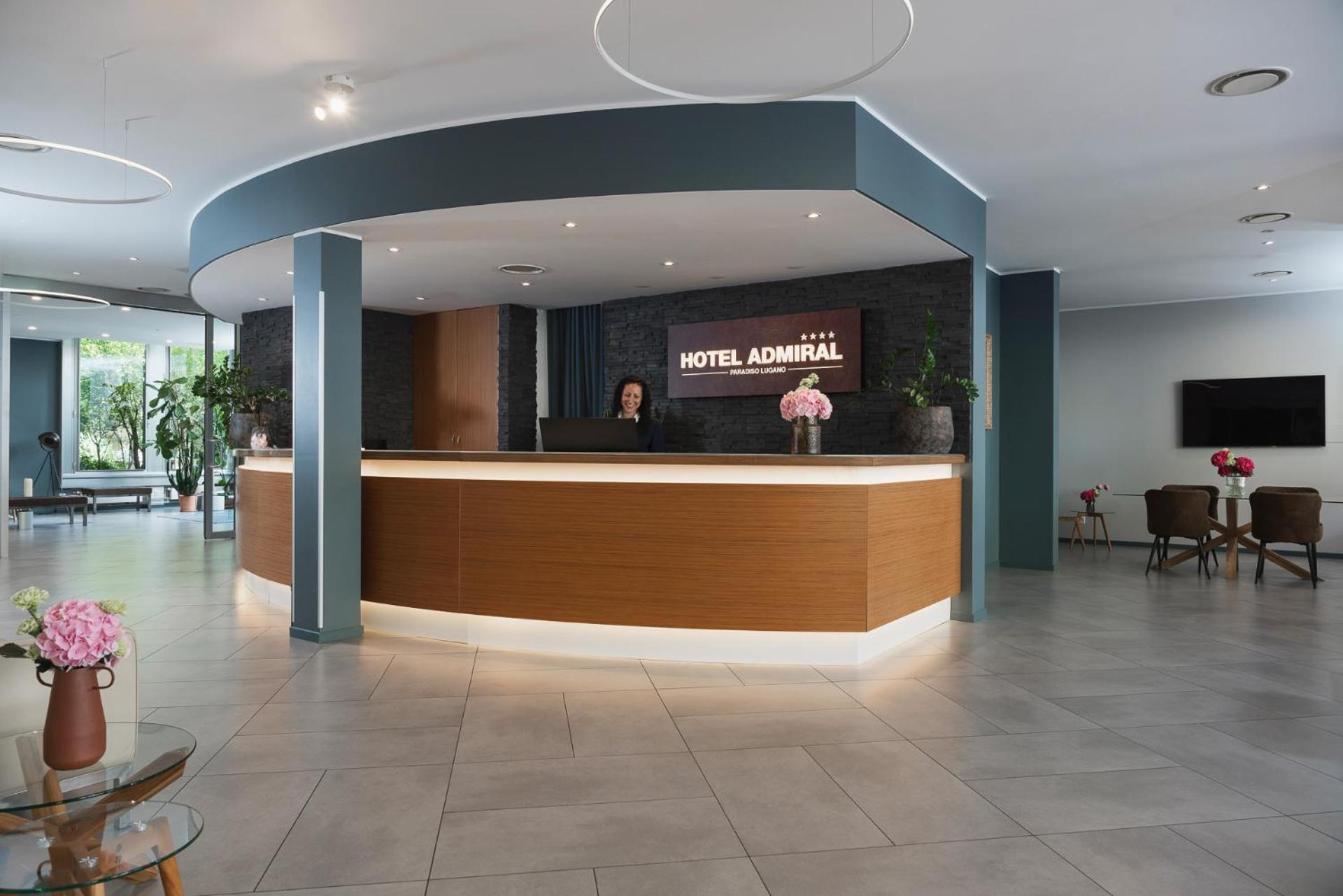 Admiral Hotel